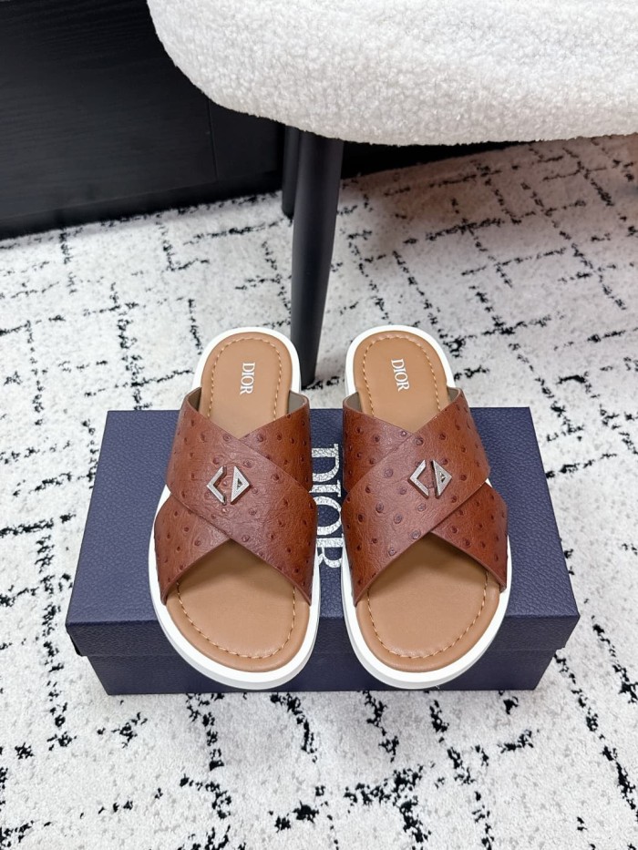 [Plus-size shoes]1:1 quality version Ostrich Grain Leather Cross Strap Metal Decor Slide Sandals 3 colors 29285559