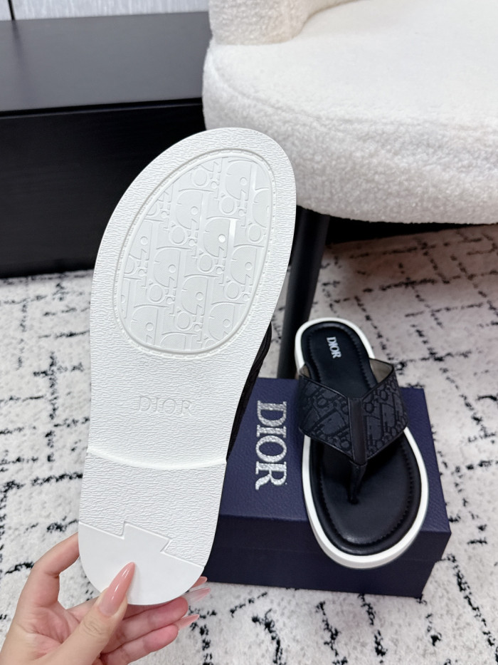 [Plus-size shoes]1:1 quality version Jacquard Print Cross Strap Leather Contrast Sole Men Flip Flops Slippers 3 colors 29285506