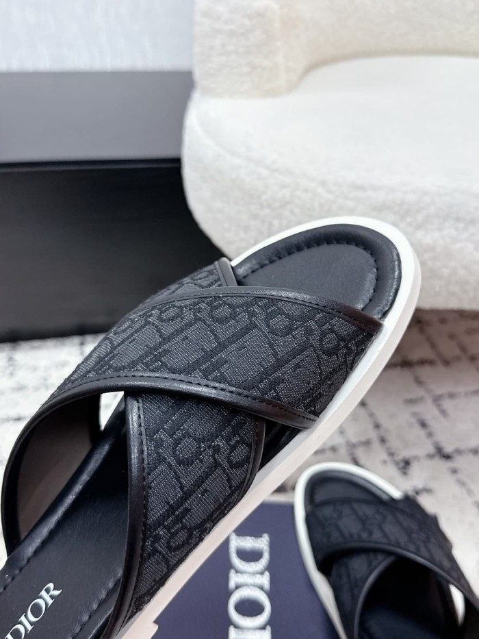 [Plus-size shoes]1:1 quality version Oblique Jacquard Cross Strap Leather Flip Flops Slippers 3 colors 29285546