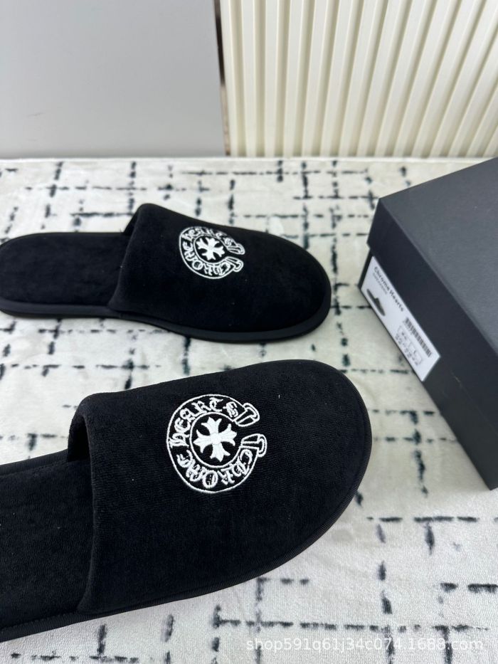 1:1 quality version Cross Letter Embroidery Fleece Closed Toe Slippers 2 colors