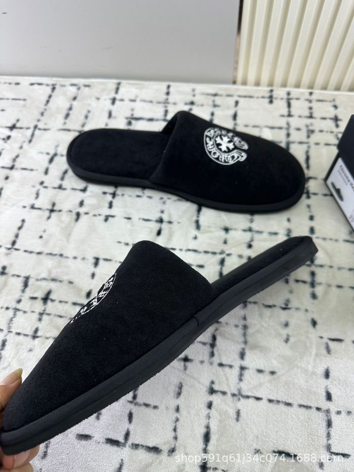 1:1 quality version Cross Letter Embroidery Fleece Closed Toe Slippers 2 colors