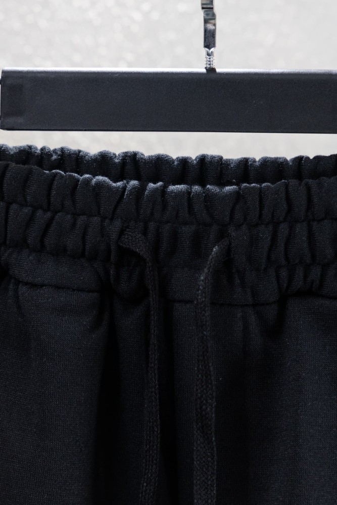 Streetwear Leather Cross Patch Applique Embroidery Elastic Drawstring Baggy Sweat Shorts 2 colors 29306496