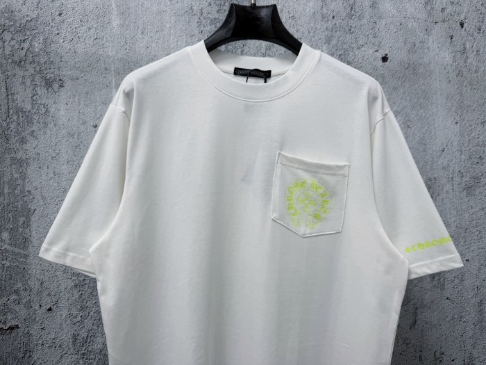 1:1 quality version Fluorescent Green Horseshoe Cross Print Pocket Detail Oversized Crew Neck T-shirt 2 colors 29319396