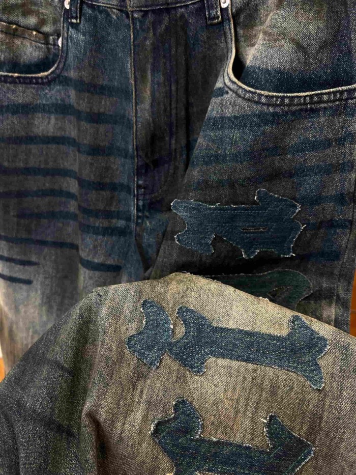 1:1 quality version Heavy Wash Gradient Yellowed Bleach Side Vertical Thorn Gothic Font Patch Stitch High Waist Denim Pants 29321480