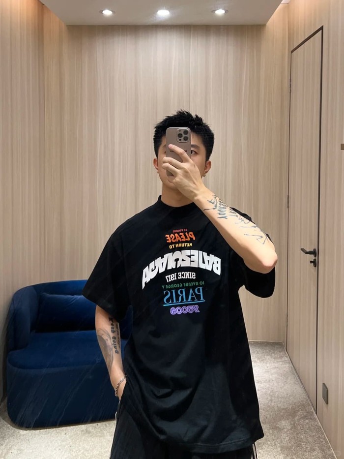 1:1 quality version  Arch Vintage Script Letter Paris Address Zip Code Multi Layout Slogan Print Oversized T-shirt 29321520