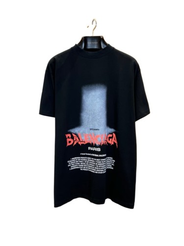 1:1 quality version Dark Style Gradient Top Hat Pattern Red Distorted Font Multi Paragraph English Slogan Print T-shirt 29321109