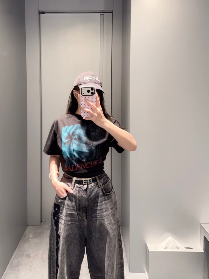 1:1 quality version  Vertical Large Flock Letter Print Horizontal Bleach Whisker Distressed High Waist Wide Leg Denim Pants 29321486