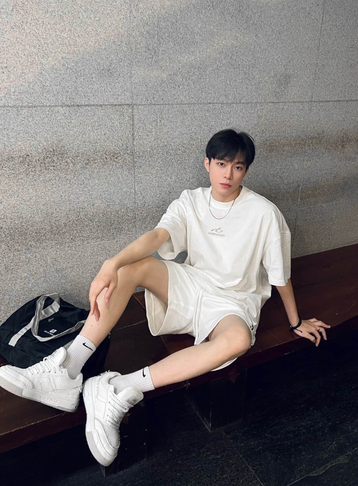 1:1 quality version Curved Line Small Logo Back Neck Tiny Letter Print Oversized T-shirt 2 colors 29321453