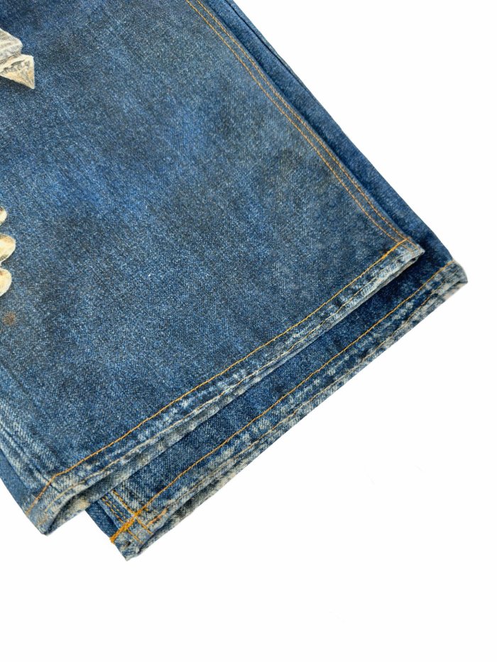 1:1 quality version Metal Chain Print Hanging Plush Bear Bow Embroidery Small Rip Loose Straight Denim Jeans 29330290