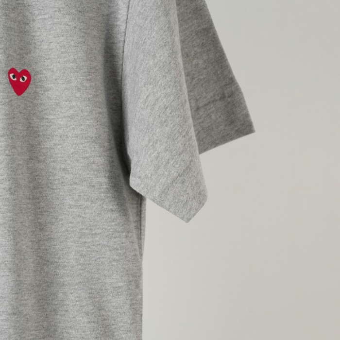 1:1 quality version Six Scattered All Over Red Heart Embroidery Crew Neck Solid Basic Couple Daily Casual Tee 3 colors 29331780