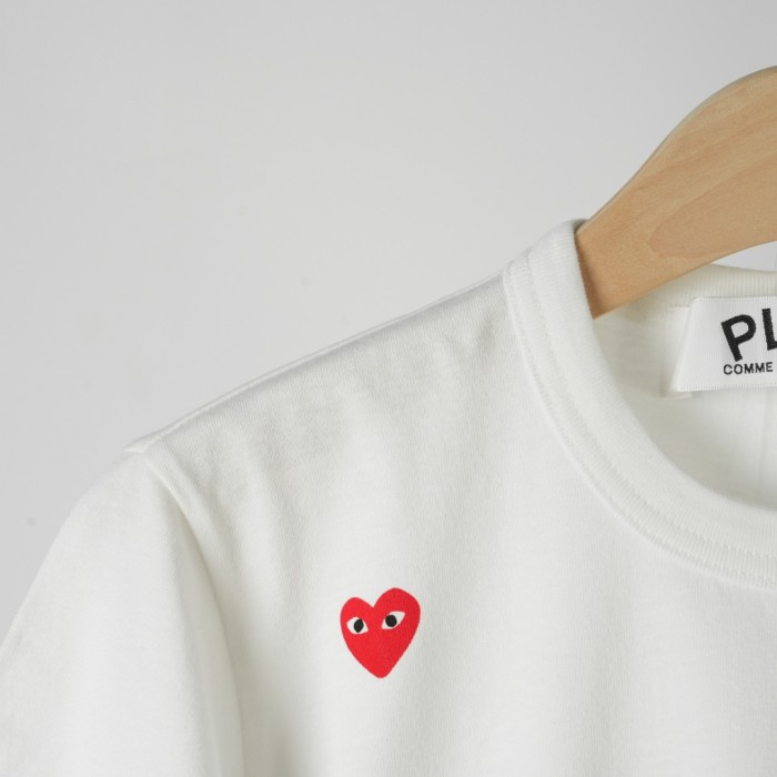 1:1 quality version Six Scattered All Over Red Heart Embroidery Crew Neck Solid Basic Couple Daily Casual Tee 3 colors 29331780