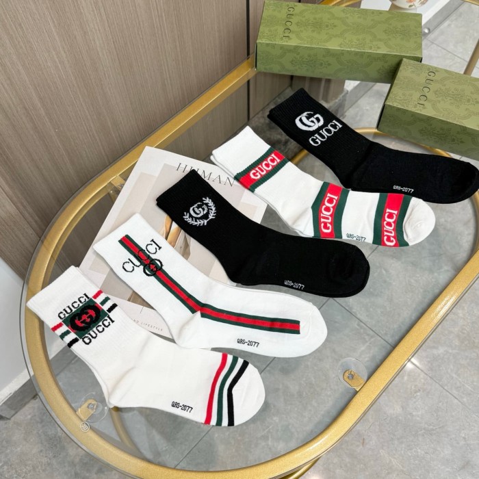 Classic Red Green Web Stripe Interlocking GG Letter Mid Calf Socks 5 Pairs Per Box 29332328