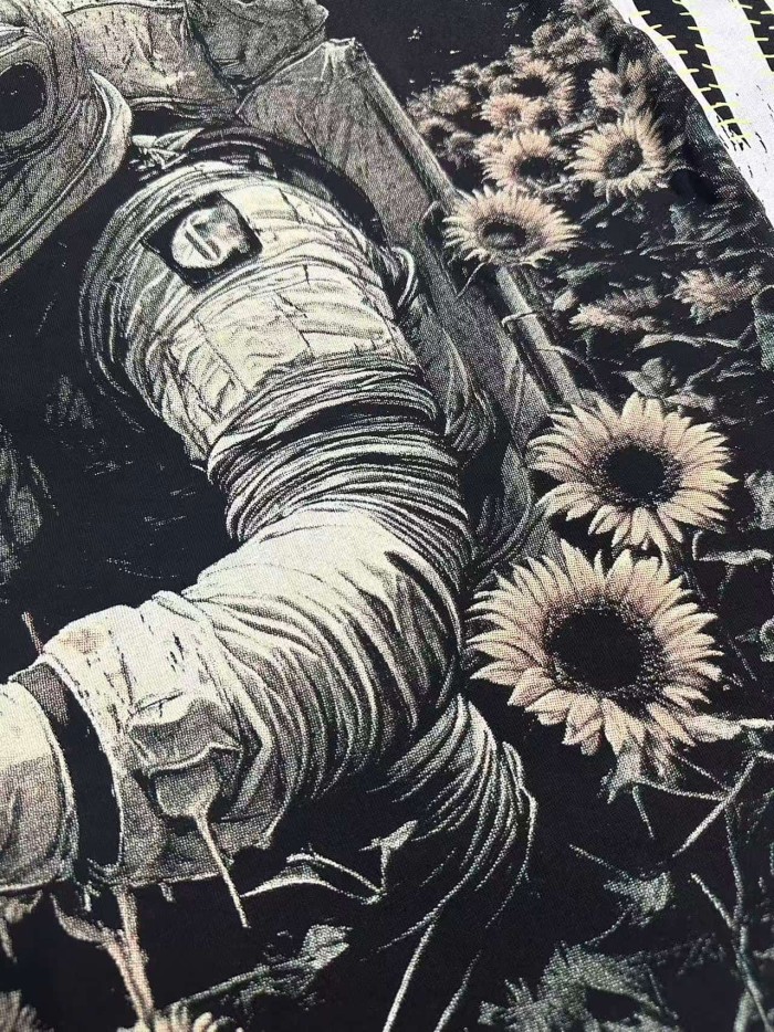 Retro Cosmic Floral Streetwear Front Sunflower Field Astronaut Skull Gothic Letter Print T-Shirt 2 colors 29348175