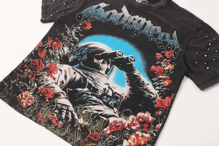 Retro Dark Space Gothic Streetwear Front Astronaut Skeleton Rose Bush Rhinestone Gothic Letter Print Single Side T-Shirt 2 colors 29348018