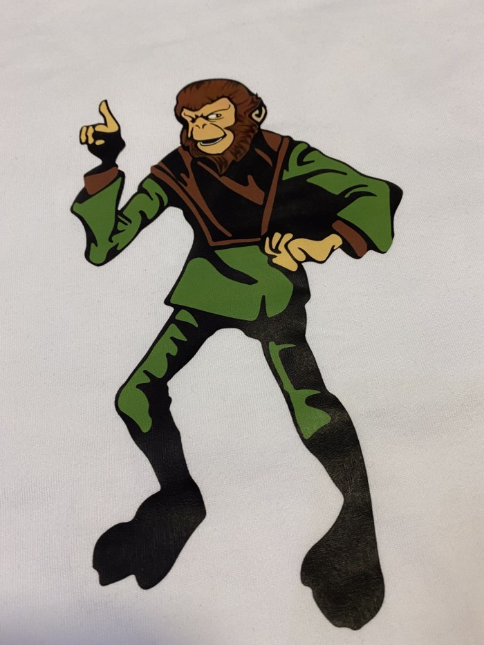 Cartoon Green Outfit Swordsman Ape Print Tee 2 colors 29348049