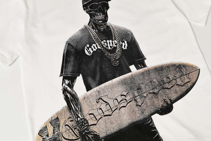 Skull Surfer Portrait Gold Chain Gothic Letter Print Back Large Gradient GS Monogram T-Shirt 2 colors 29348106