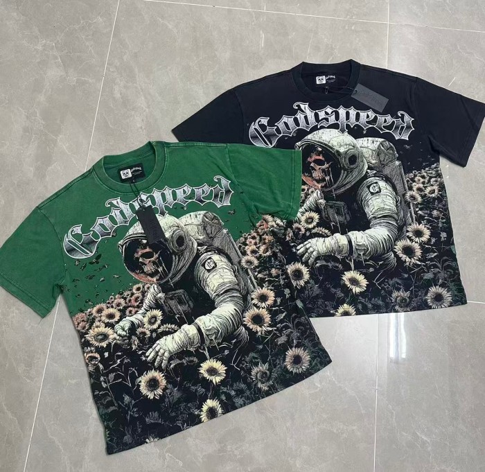 Retro Cosmic Floral Streetwear Front Sunflower Field Astronaut Skull Gothic Letter Print T-Shirt 2 colors 29348175