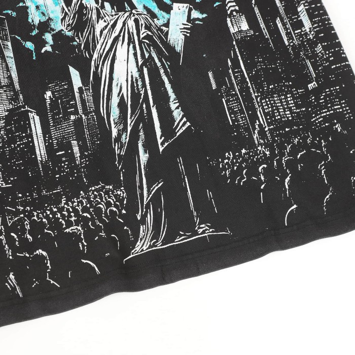Blue White Gradient Gothic Script Front View Statue Of Liberty City Skyscraper Crowd Graphic T-Shirt 2 colors 29353554