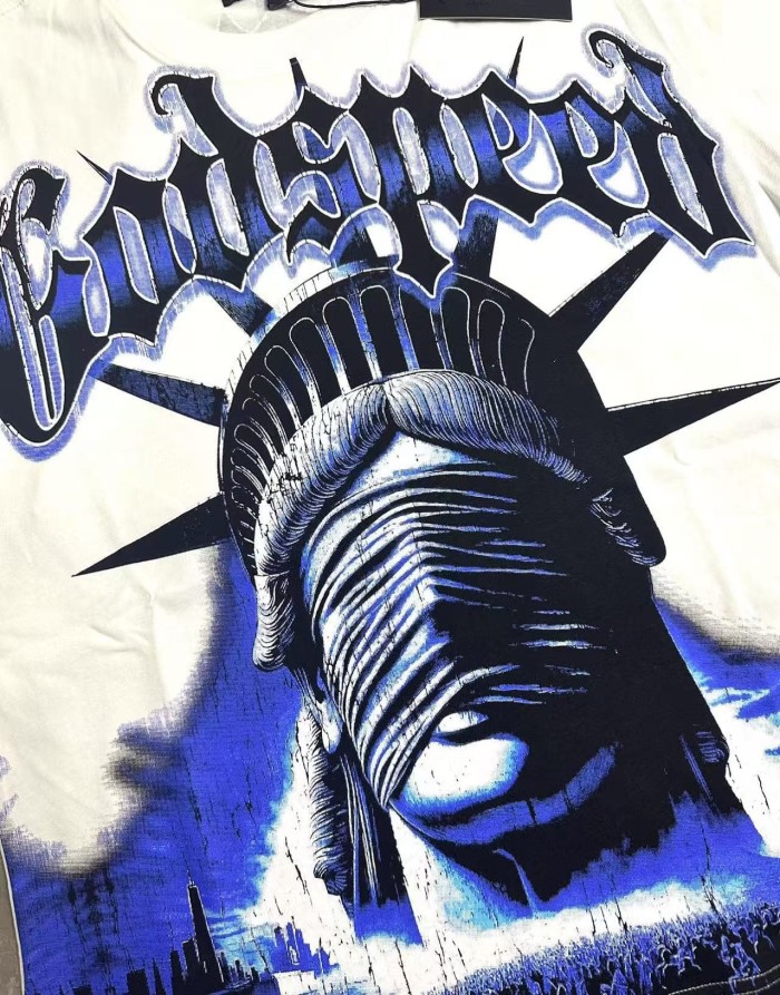Streetwear Front Blue Gradient Outline Gothic Script Bandaged Blindfold Statue Of Liberty City Skyline T-Shirt 2 colors 29353188