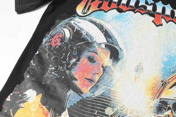 Retro Cyber Time Graphic Streetwear Front Space Helmet Female Robot Lady Vintage Gear Clock Gradient Gothic Letter Print T-Shirt 2 colors 29354639