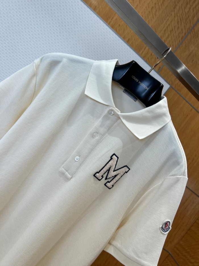 1:1 quality version White Border Black Letter Big M Logo Towel Embroidery Polo Shirt 2 colors 29354666