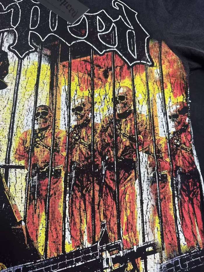 Prison Gang Graphic Streetwear Front Armed Police Skeleton Jail Cell Iron Bars Inmate Silhouette White Gothic Letter Print T-Shirt 29354871