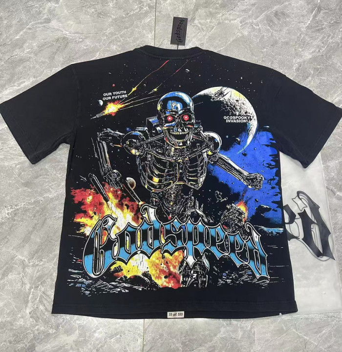 Retro Interstellar Sci Fi Graphic Streetwear Front Gun Shooting Mechanical Red Eye Skeleton Planet Star Meteor Gothic Letter Print T-Shirt 29354637