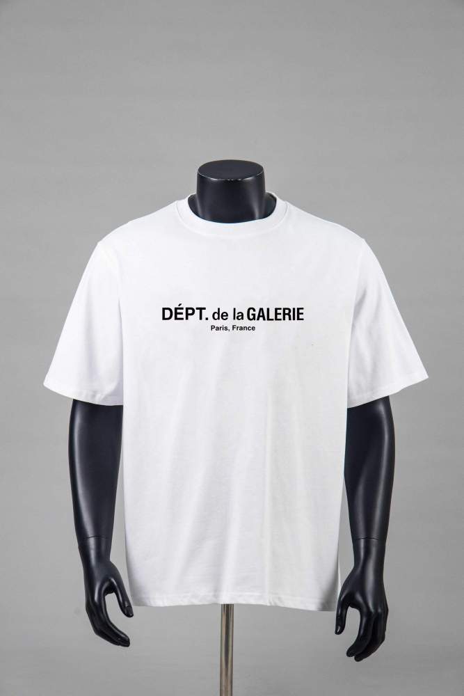 Minimalist French Text Print Crew Neck Loose Fit Casual Cotton Tee 2 colors 29356385