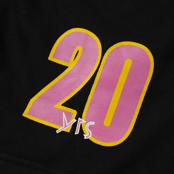 Two-Tone Yellow Pink Letter Number Print Elastic Drawstring Loose Cotton Sweat Shorts 29356460
