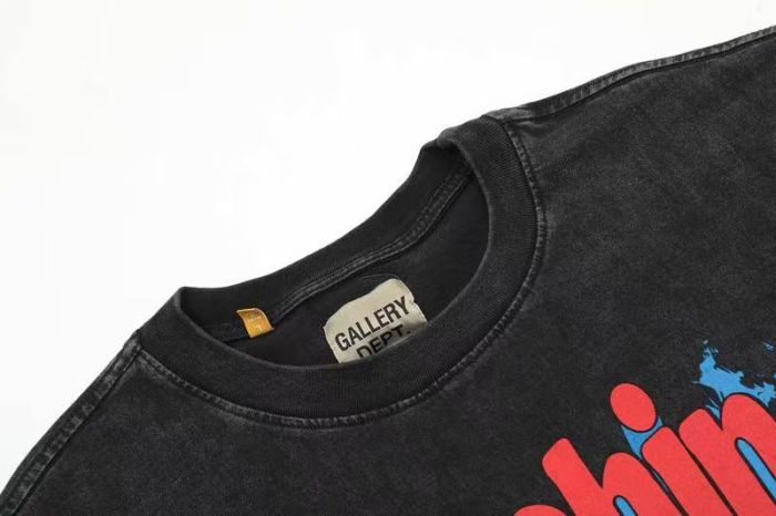 Vintage Grunge Streetwear Double Sided Retro TV Monitor Collage Graphic Back Gold Red Overlap Letter Print Oversized Washed Tee 29358832