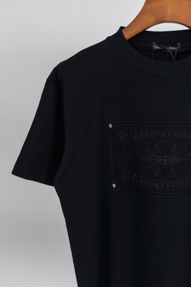 1:1 quality version Minimal Gothic Street Front Square White Embossed Cross Floral Patch Metal Rivet Chest Graphic Single Sided Print T-shirt 2 colors 29367042