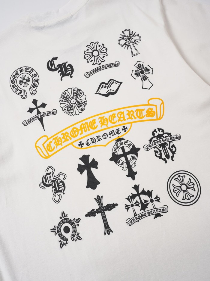 1:1 quality version Front Small Black Cl Monogram Yellow Scroll Chest Print Back Multi Cross Floral Lip Gothic Logo Collage Graphic T-shirt 2 colors 29366482