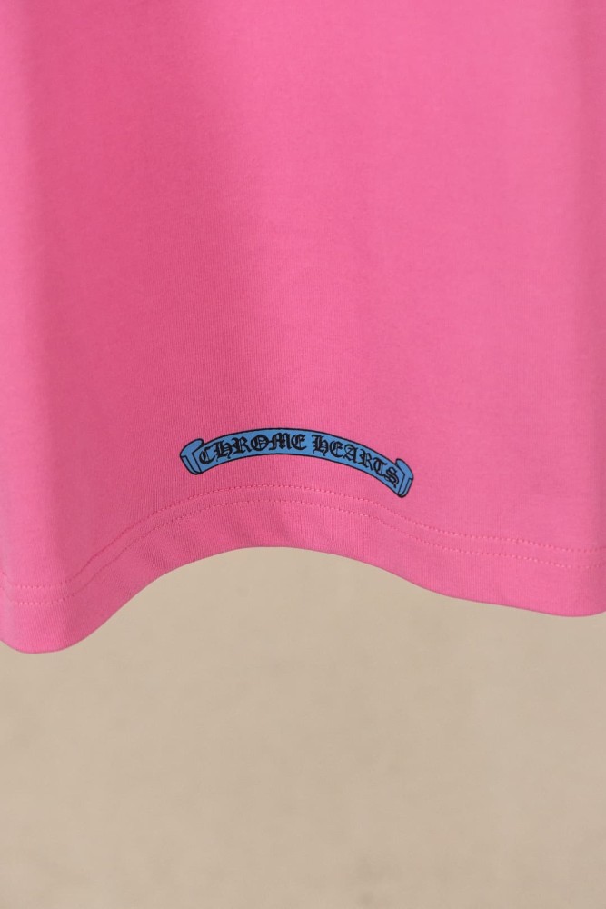 1:1 quality version Gothic Scroll Embroidery Sleeve Small Logo Back Big Banner Letter Graphic Bottom Tiny Scroll T-shirt 2 colors 29367283