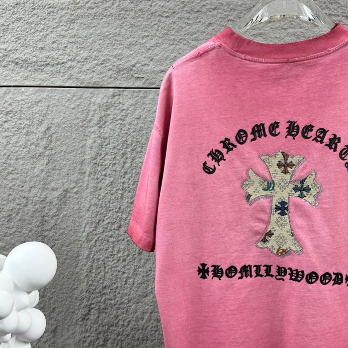 1:1 quality version Front Mini Floral Patch Cross Chest Print Back Large Colorful Fabric Cross Gothic Letter Graphic T-shirt 4 colors 29367052