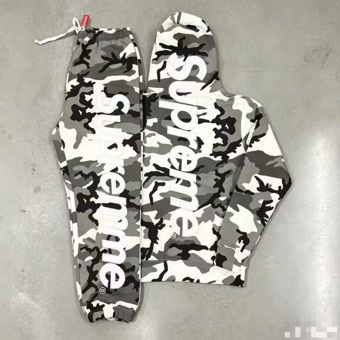 Streetwear Camo Print Back Vertical Big Letter Fleece Lined Hoodie & Pants Set 2 colors 29368276