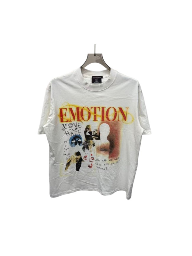 Vintage Graffiti Mask Wing Telegram Print T-shirt 29370450