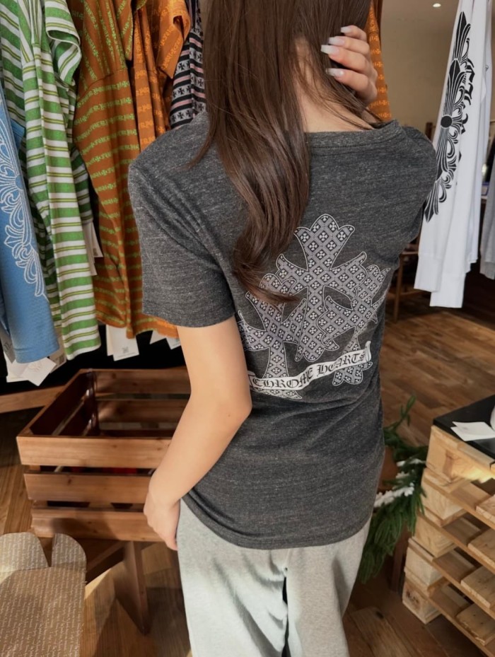 1:1 quality version Streetwear Front Label Logo Back Cross Graphic Print Slim Fit V Neck tee 29372402