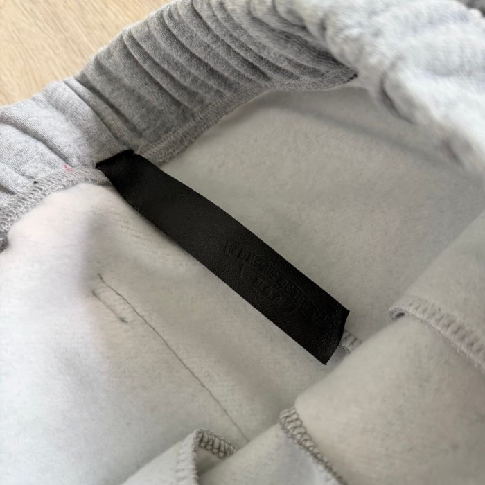1:1 quality version Multi Cross Pattern Pocket Sheepskin Texture Fleece Casual Sweat Shorts 29380271