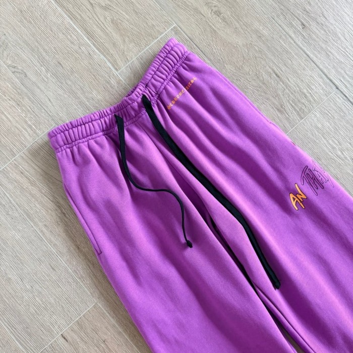 1:1 quality version Streetwear Purple Color Graffiti Slogan Poker Print Wide Leg Drawstring Casual Sweatpants 29392390