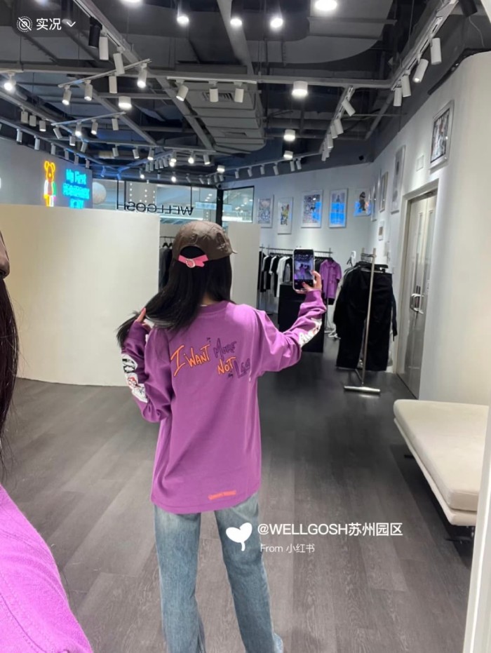 1:1 quality version American Streetwear Purple Chest Pocket Graffiti Slogan Poker Print Long Sleeve Tee 29392372