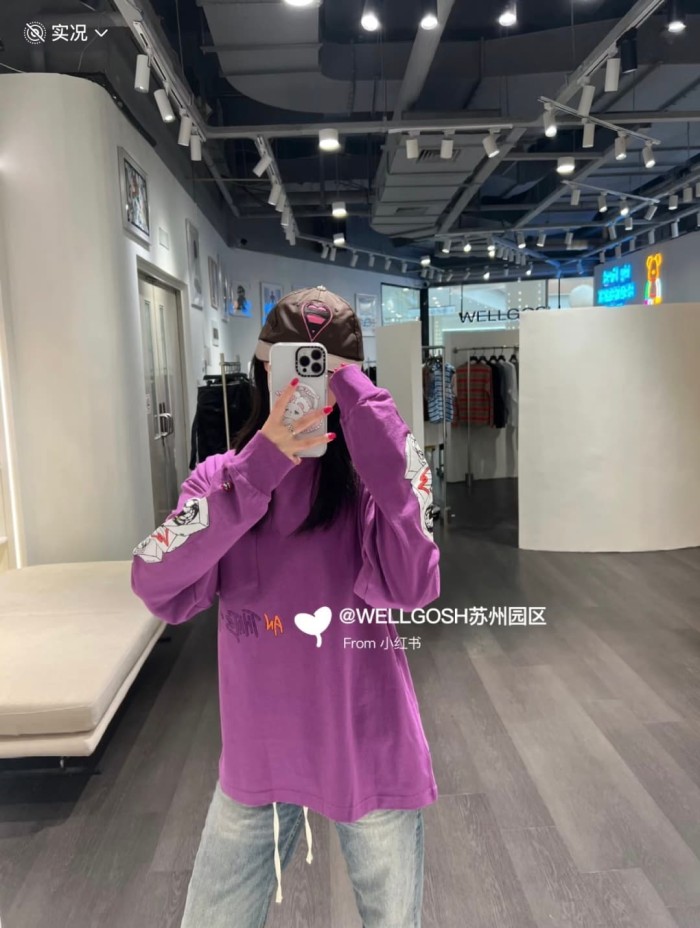 1:1 quality version American Streetwear Purple Chest Pocket Graffiti Slogan Poker Print Long Sleeve Tee 29392372