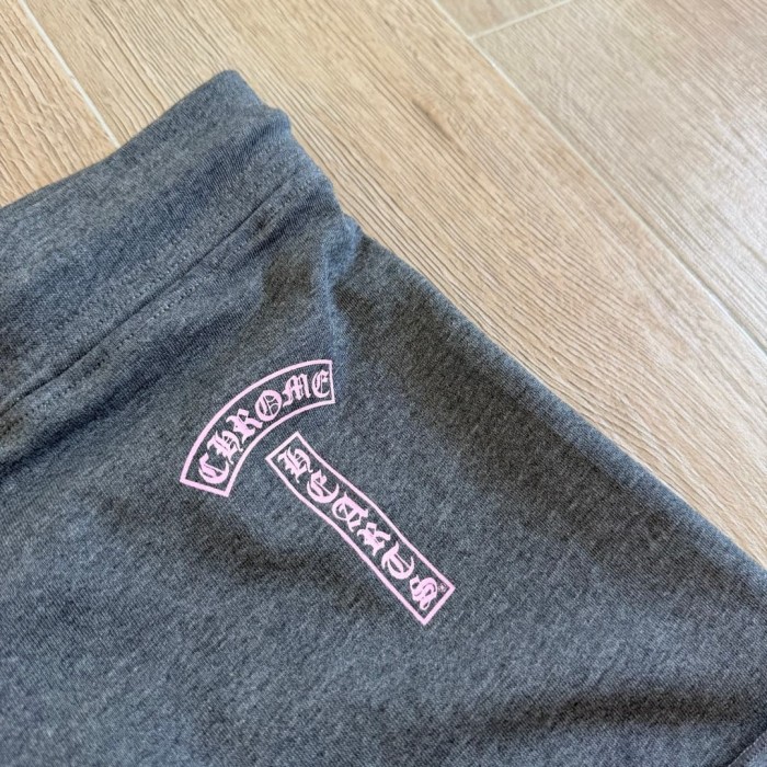 1:1 quality version American Casual Street Pink Arc Letter Graphic Drawstring Raw Edge Sweat Shorts for giarls 29392548