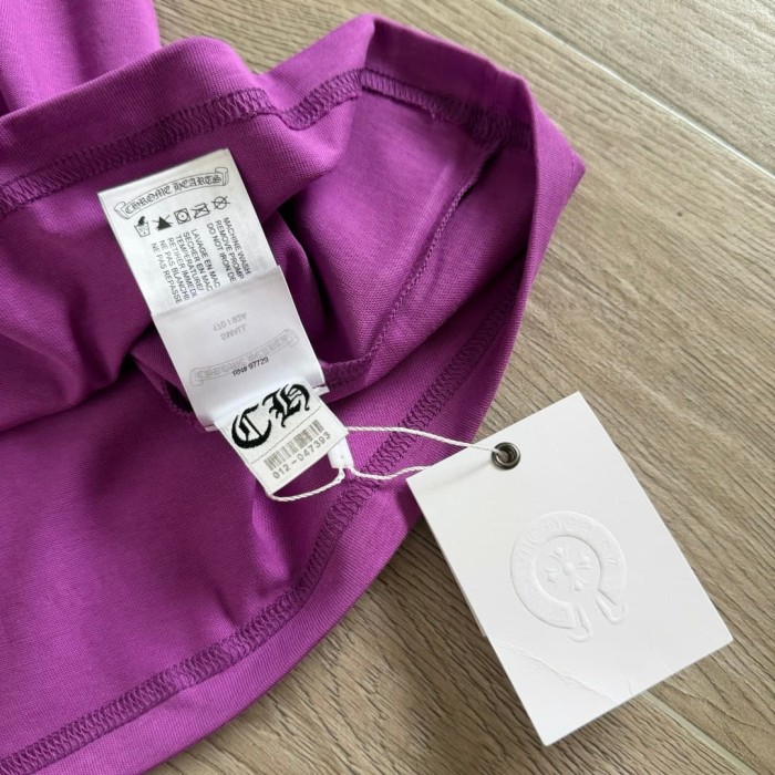 1:1 quality version Purple Pocket Graffiti Letter And Heart Dagger Print Short Sleeve Tee 29392365