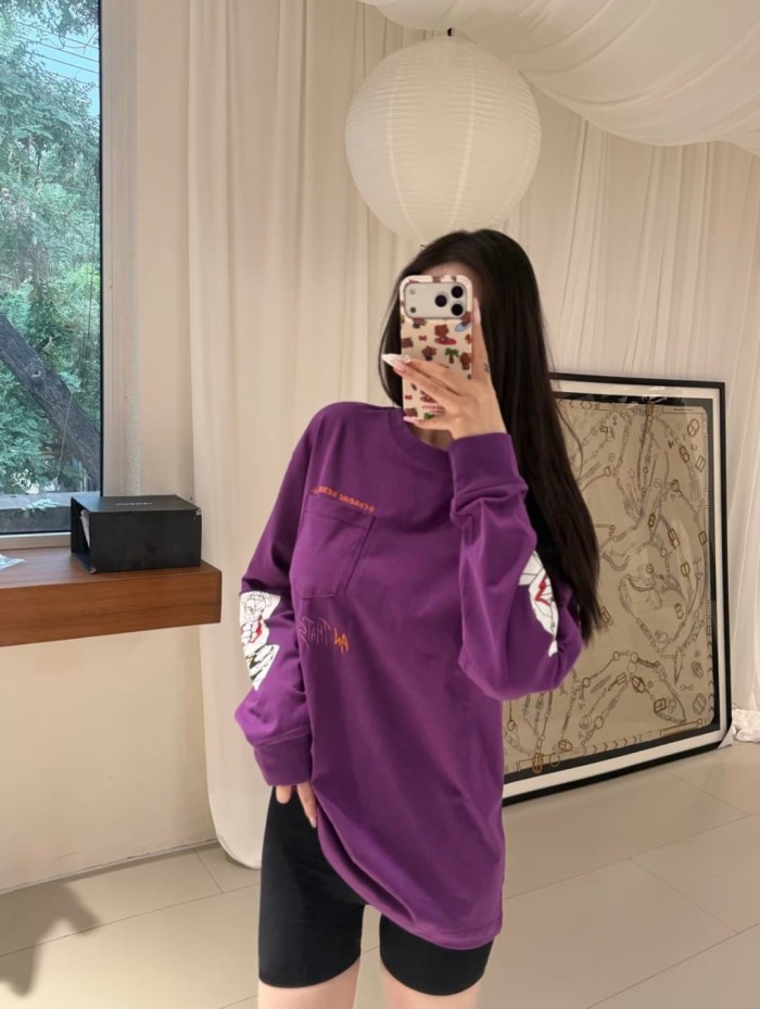 1:1 quality version American Streetwear Purple Chest Pocket Graffiti Slogan Poker Print Long Sleeve Tee 29392372