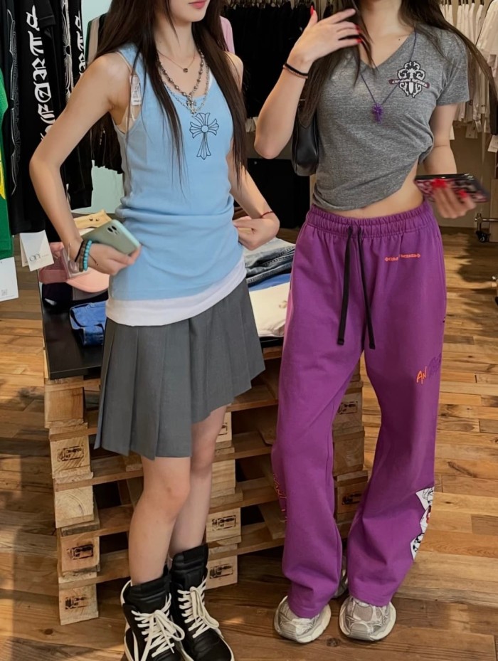 1:1 quality version Streetwear Purple Color Graffiti Slogan Poker Print Wide Leg Drawstring Casual Sweatpants 29392390