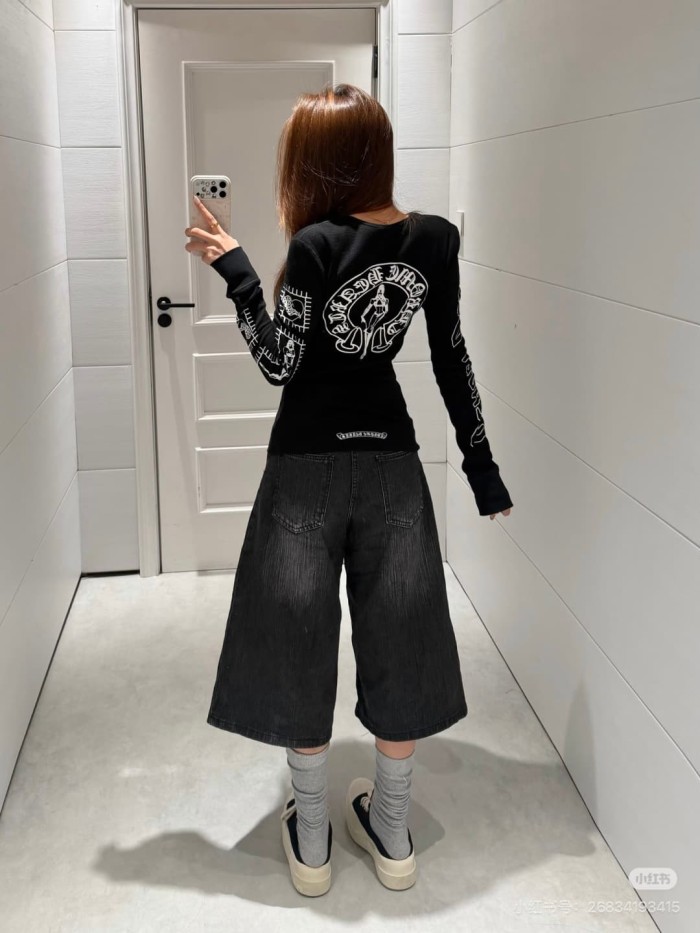 1:1 quality version White Waffle Knit Dagger Lady Gothic Letter Print Crew Neck Long Sleeve Tee 2 colors 29392334