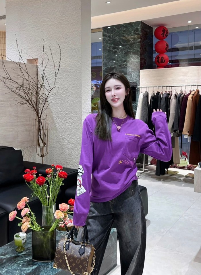 1:1 quality version American Streetwear Purple Chest Pocket Graffiti Slogan Poker Print Long Sleeve Tee 29392372