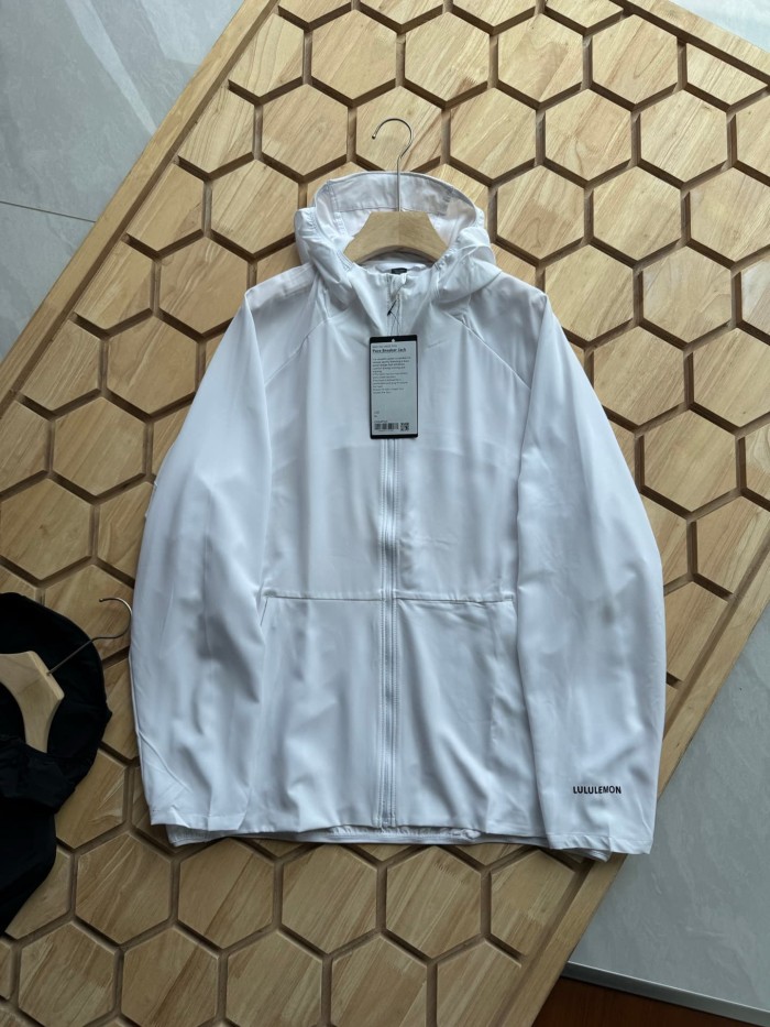 Embroidered Logo Men's Sports Hooded Sun Protection Jacket Outdoor Windproof Waterproof Coat 2 colors 29393391