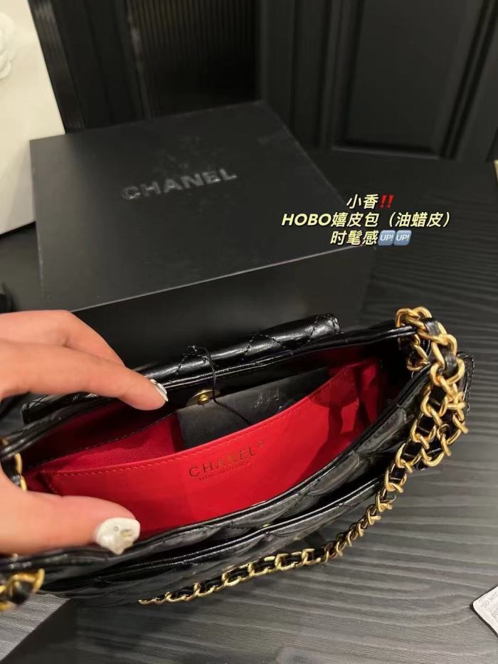 Vintage Hobo Shoulder Bag Quilted Diamond Stitch Gold Chain Hardware Oil Wax Leather Crossbody Handbag 29396360