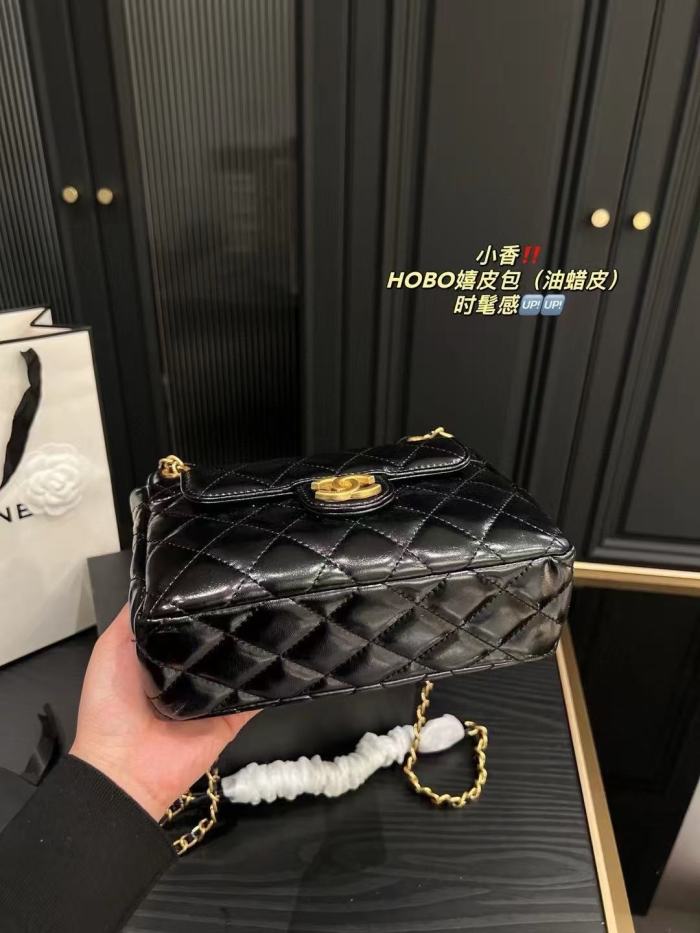 Vintage Hobo Shoulder Bag Quilted Diamond Stitch Gold Chain Hardware Oil Wax Leather Crossbody Handbag 29396360
